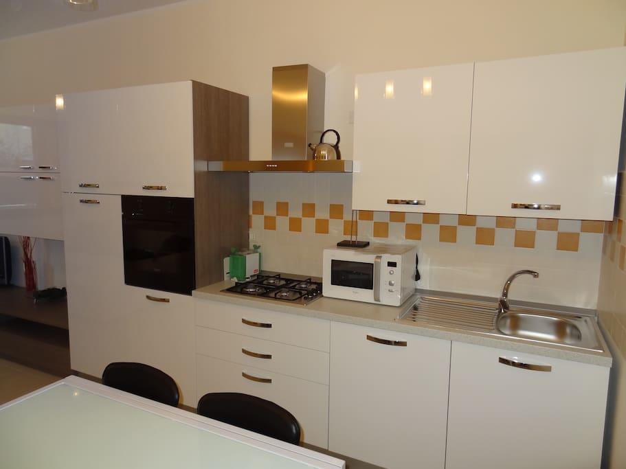 Appartamento Elegante Nuovissimo Quartu Sant'Elena Luaran gambar
