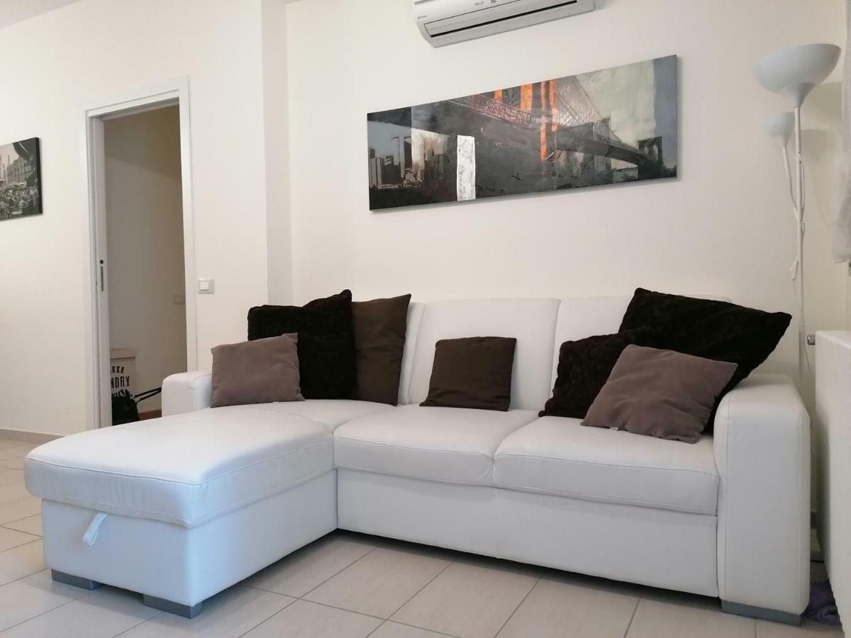 Appartamento Elegante Nuovissimo Quartu Sant'Elena Luaran gambar